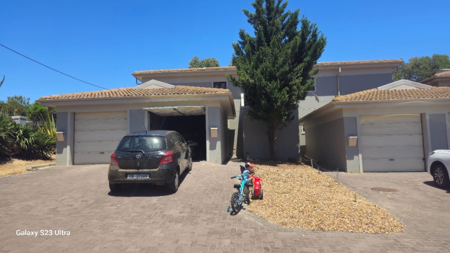 2 Bedroom Property for Sale in Dalsig Western Cape